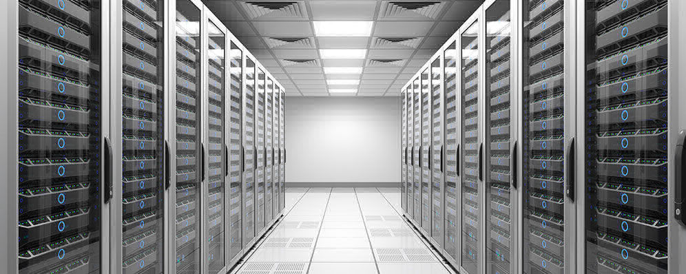 Data center | ADVANTESCO  Picture of a organized datacenter | ADVANTESCO